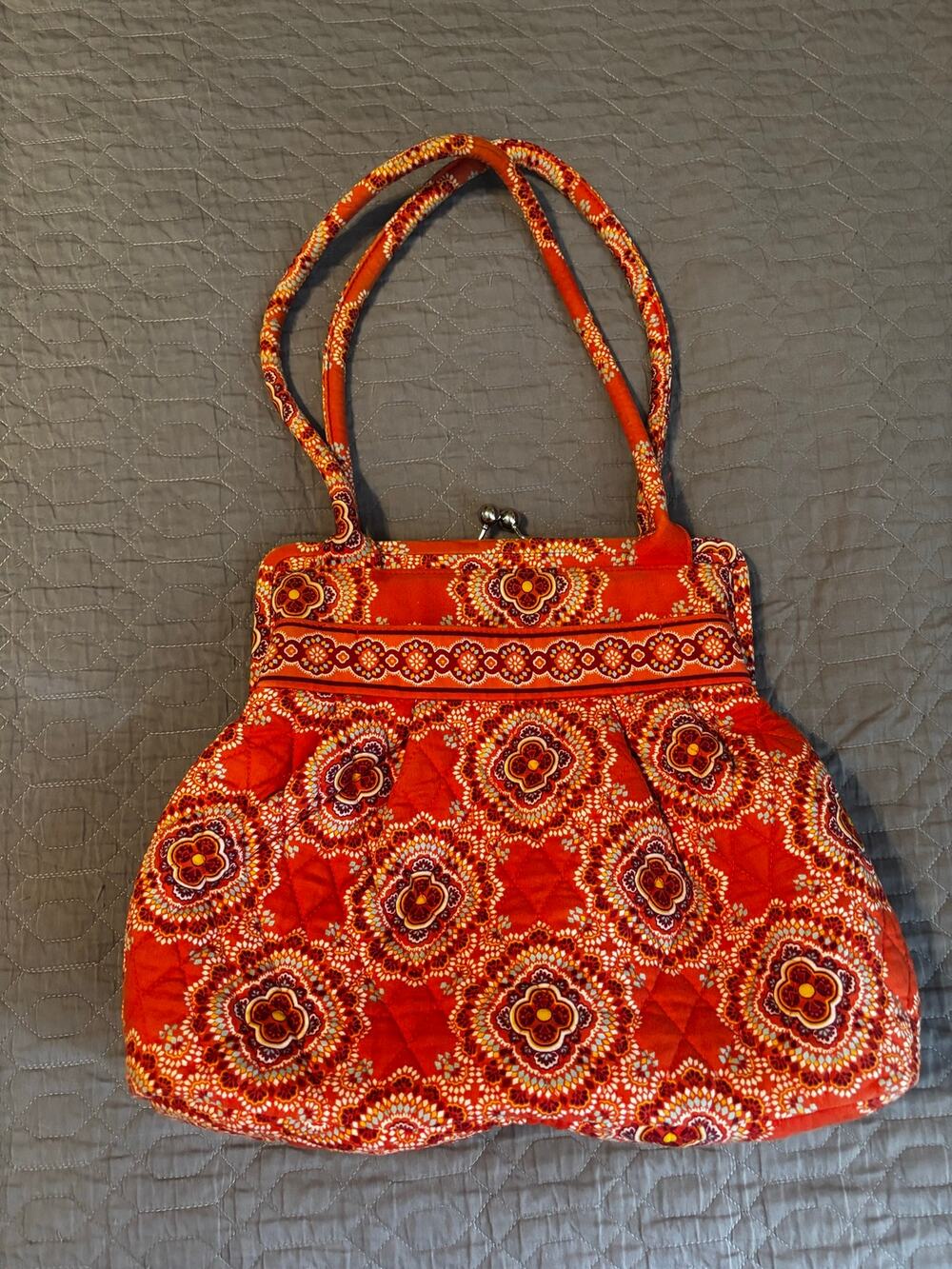 VERA BRADLEY Kisslock ALICE IN PAPRIKA Purse with Double Strap